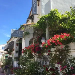 Le Méditérranée Saintes-Maries-de-la-Mer